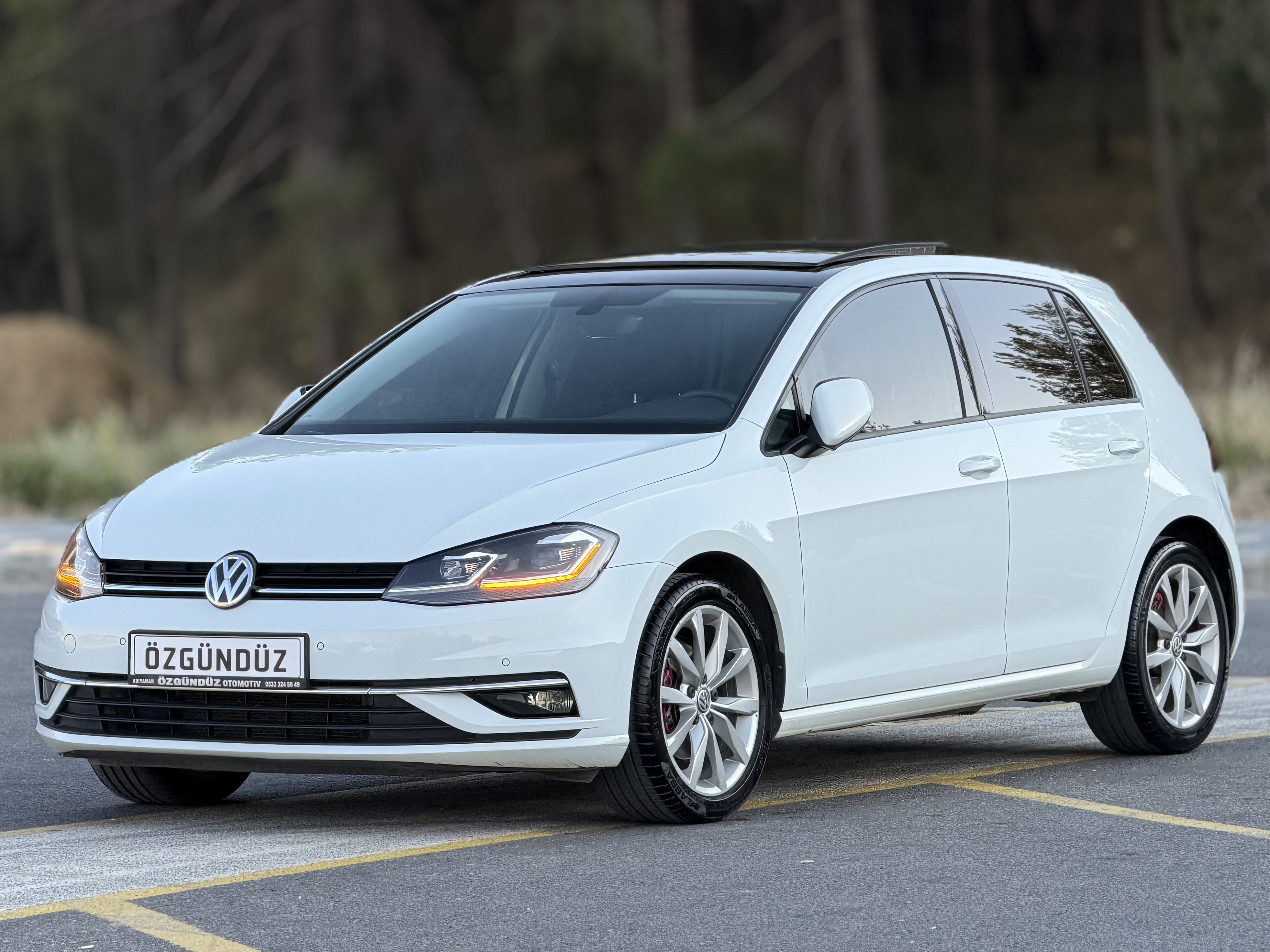 2017 MODEL · VW GOLF 7.5